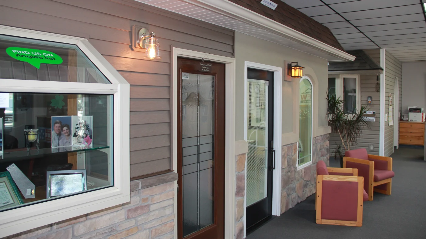 The Peakview Windows, Siding & Stucco office showroom